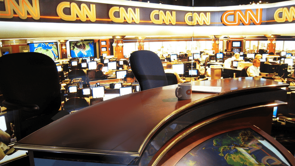ニュース速報とニュースルームの背景Zoom-min
