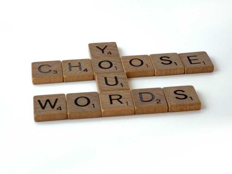 Escolha corretamente suas palavras de poder e você conquistará seu cliente potencial